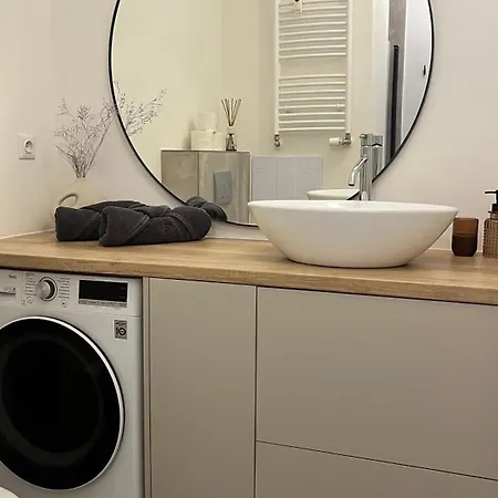 Milie Modern Chic Urban In Wider Centre Appartement Bratislava